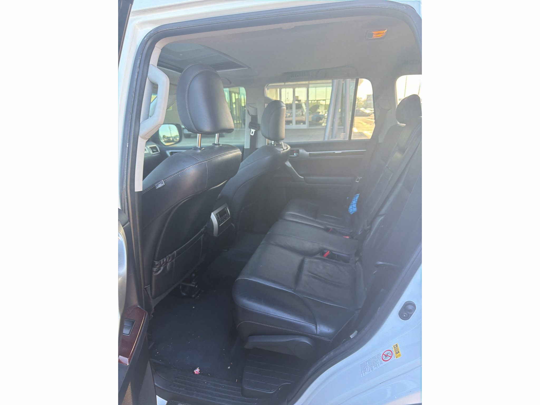 Used 2018 Starfire Pearl Lexus Premium image 17