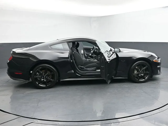 Used 2018 Black Ford GT image 34