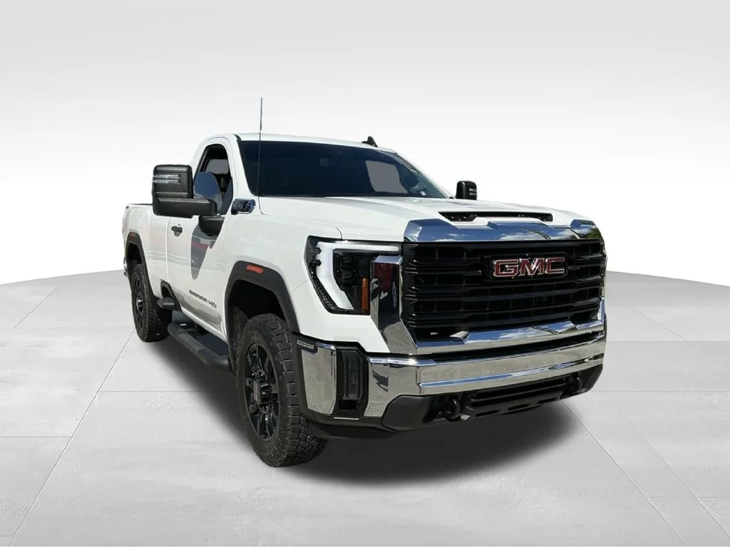 Used 2025 White GMC Pro image 13
