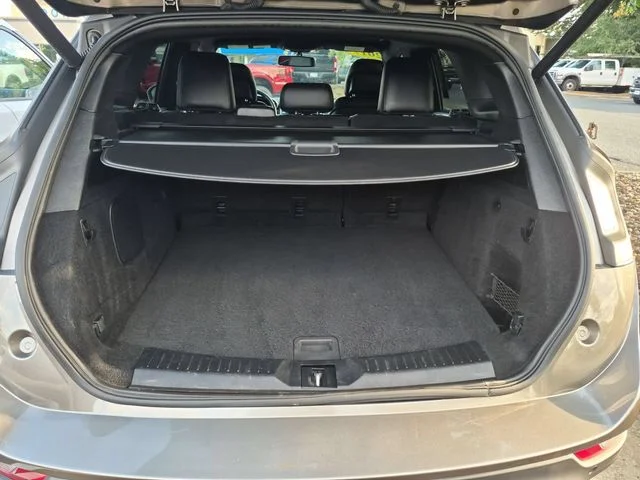 Used 2017 Silver Lincoln Reserve image 33