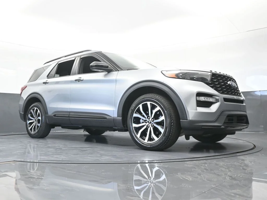 2023 Ford Explorer ST - Photo 69