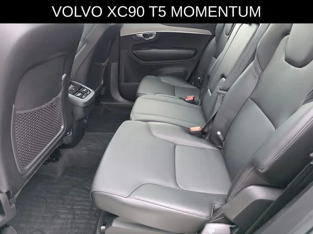 2022 Volvo XC90 Momentum - Photo 20