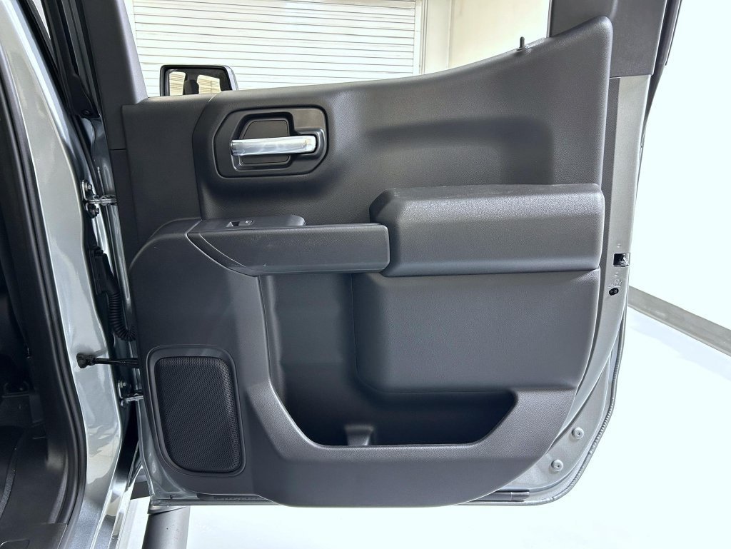 2026 Chevrolet Silverado 1500 Custom - Photo 17