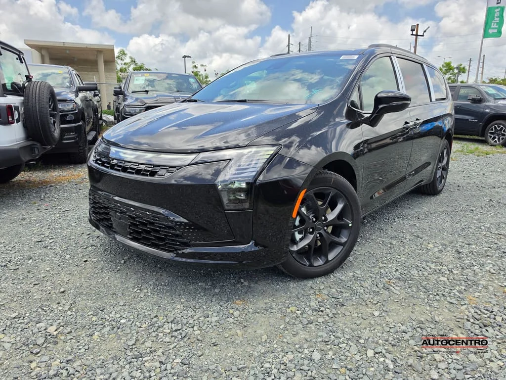 New 2027 Diamond Black Crystal Pearl Coat Chrysler  image 1