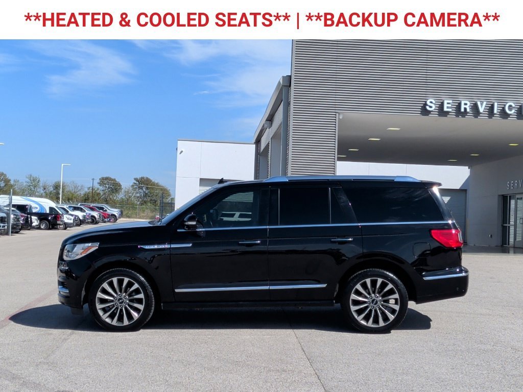 Used 2020 Black Lincoln Reserve image 5