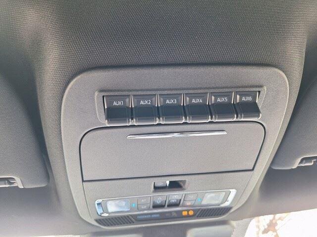 New 2026 Glacier Gray Metallic Tri-Coat Ford F-250® Platinum® image 20