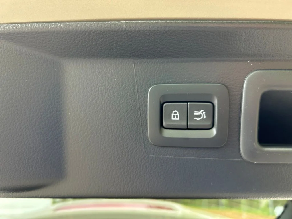 Certified Used 2026 Beige/tan Mazda 2.5 S Meridian Edition image 32