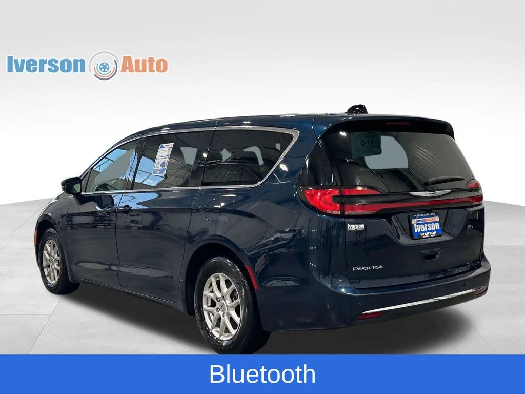 Used 2024 Blue Chrysler Touring L image 7
