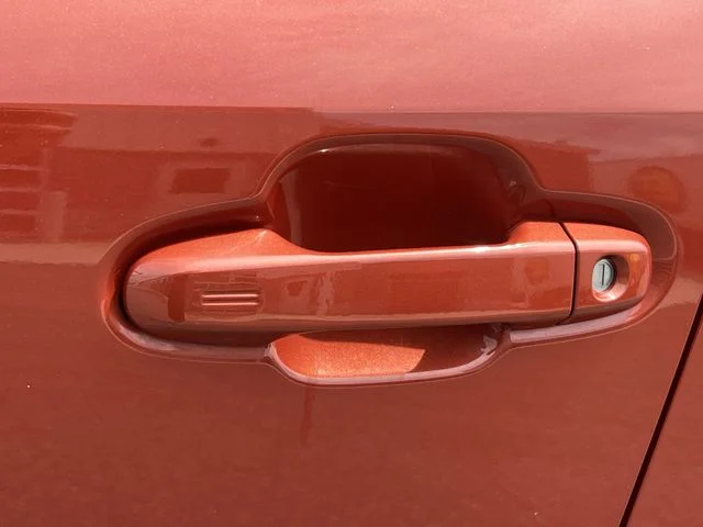 Used 2025 Beige Subaru Premium image 41