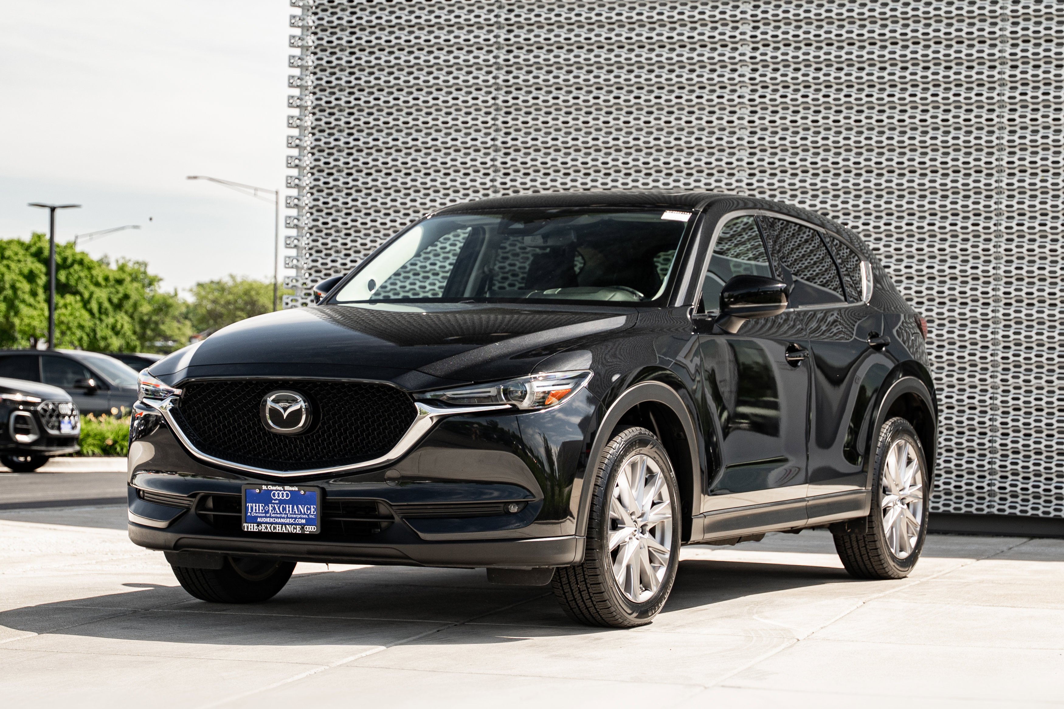 Used 2019 Jet Black Mica Mazda Grand Touring image 7