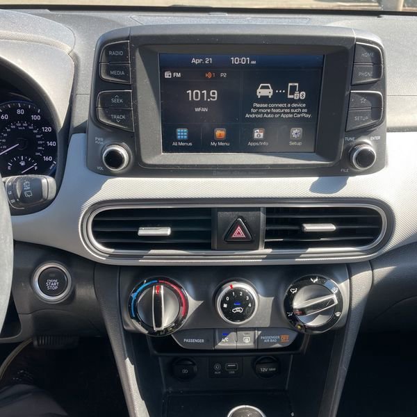 2021 Hyundai Kona SEL - Photo 13