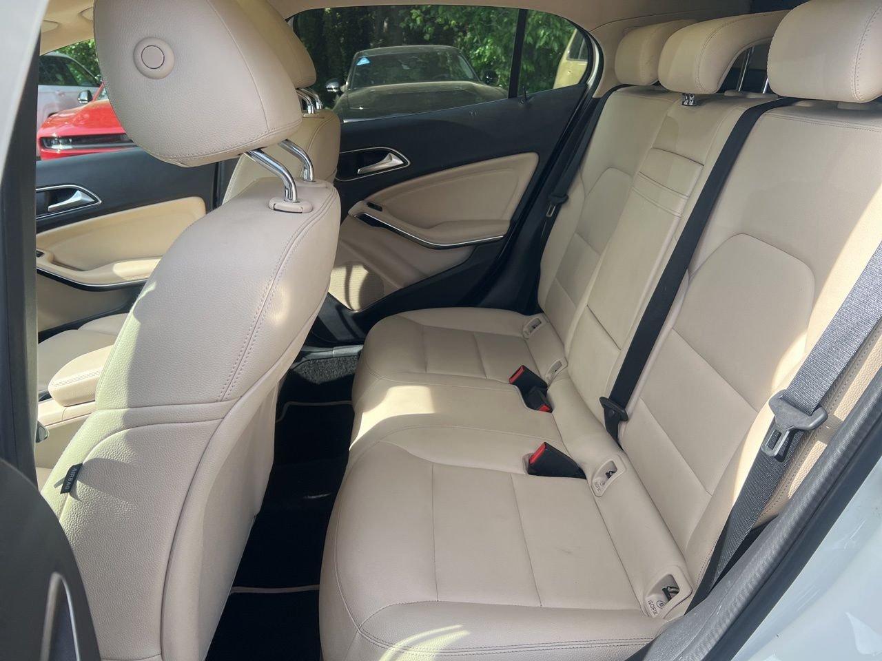 Used 2018  Mercedes-Benz GLA 250 image 19
