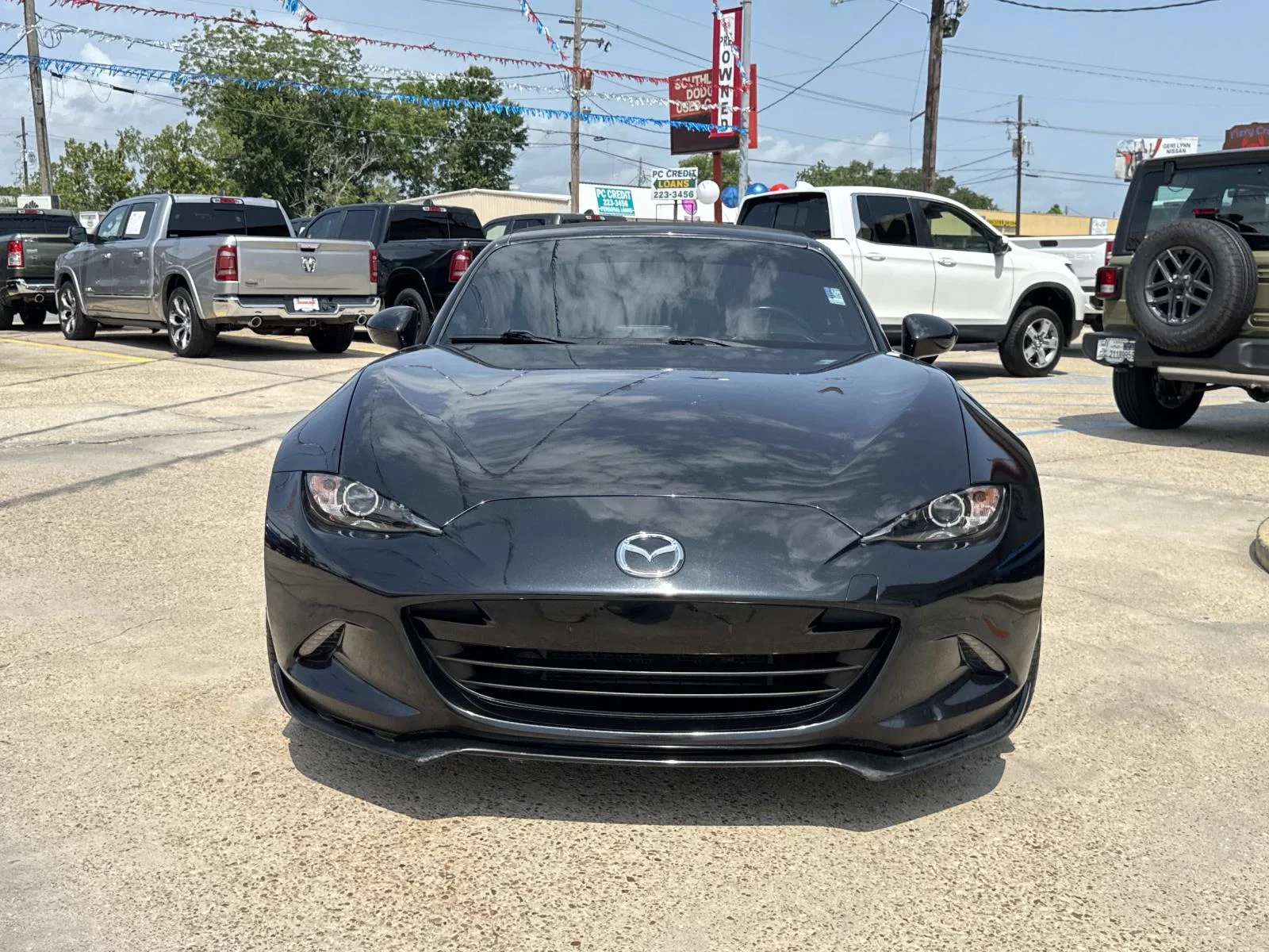 Used 2016 Jet Black Mica Mazda Club image 2
