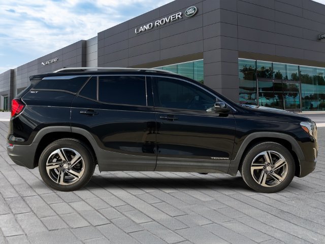 Used 2020 Black GMC SLT image 6