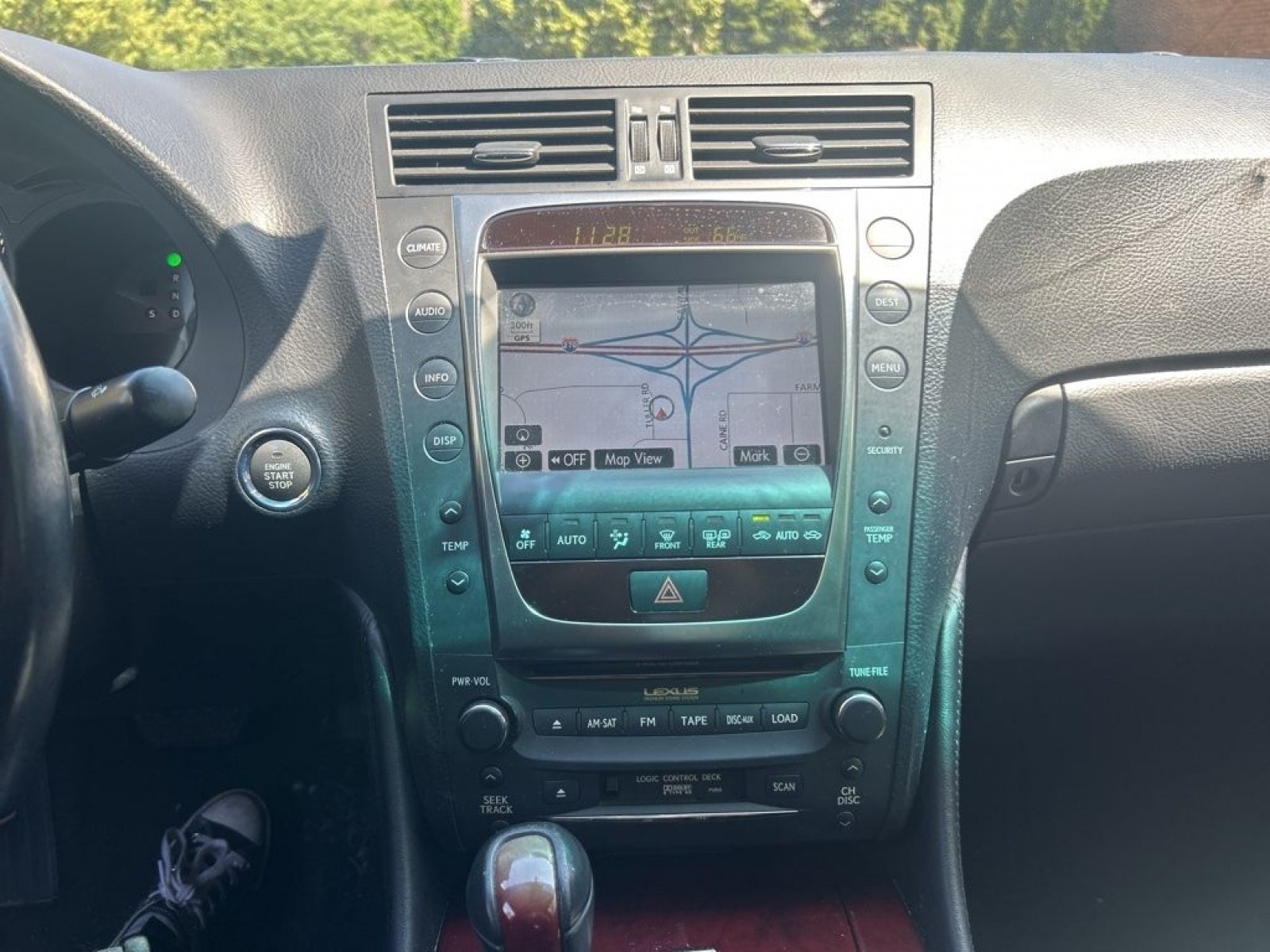 Used 2009 Obsidian Lexus 350 image 16