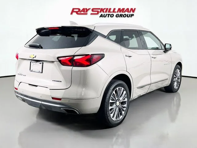 Used 2021 Gray Chevrolet Premier image 7