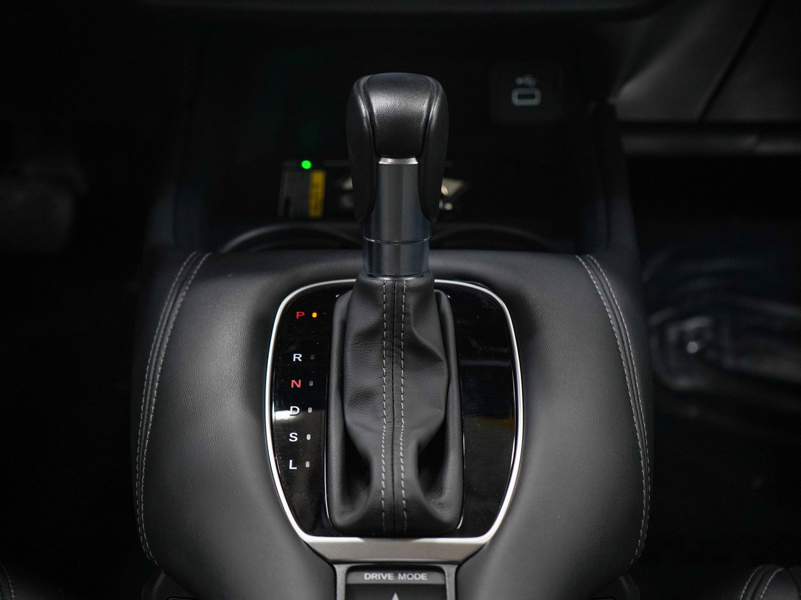 Used 2023 Black Honda EX-L image 18