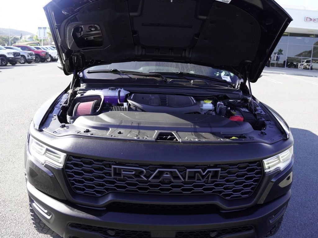 New 2026 Diamond Black Crystal Pearl-Coat Exterior Paint RAM RHO image 28