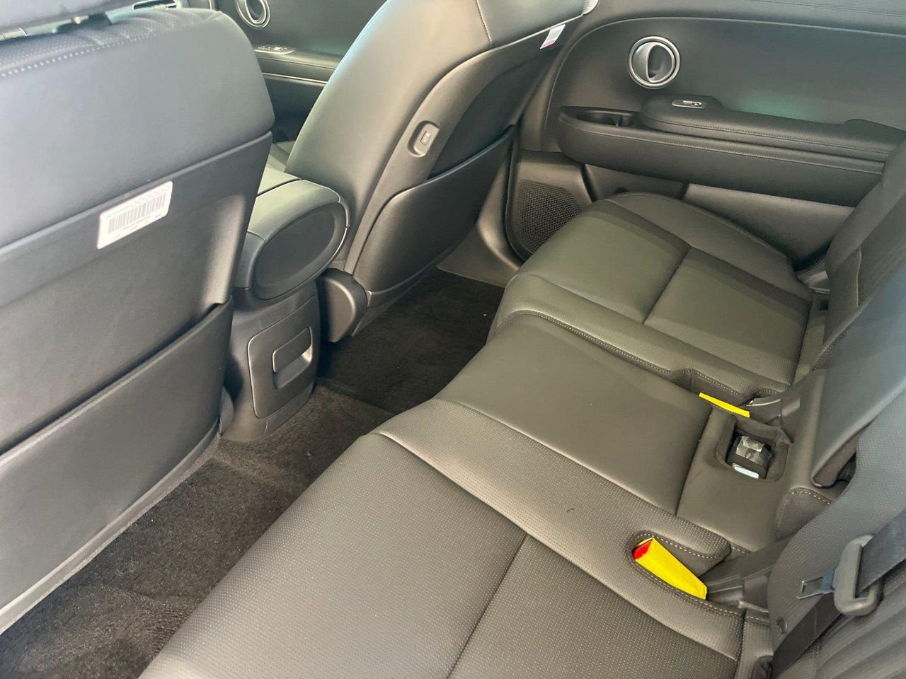 New 2026 Gray Hyundai SEL Premium 8P image 11