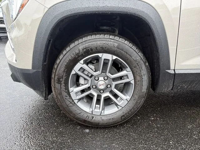 New 2027 Riverstone Metallic GMC Elevation image 32