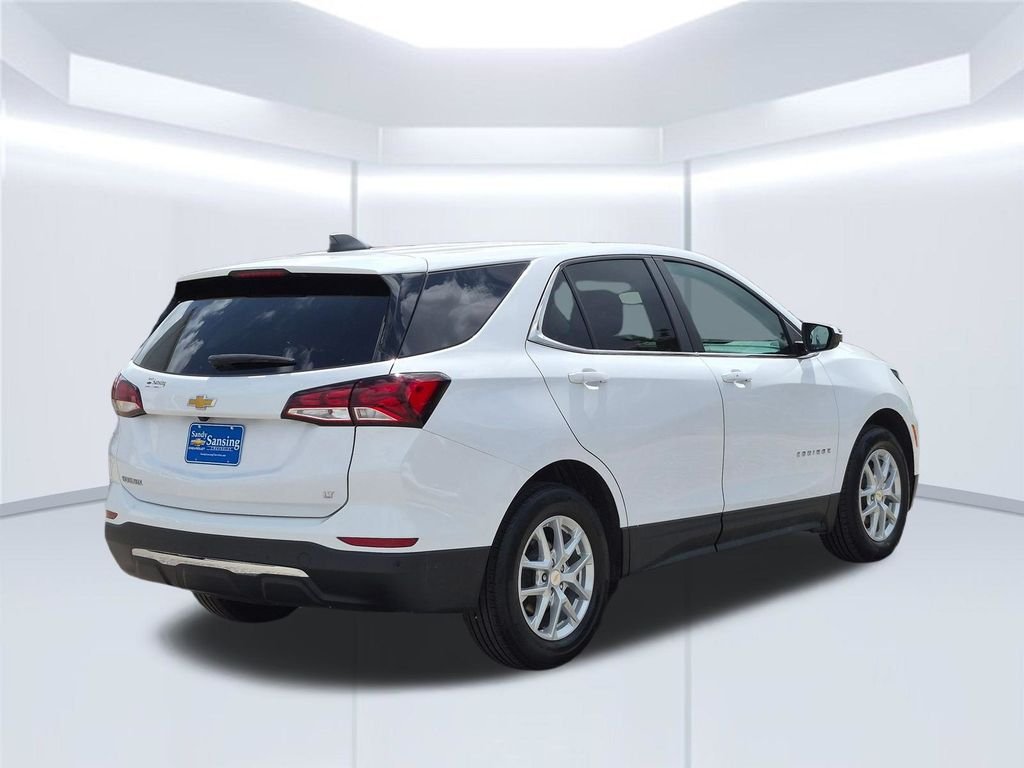 Used 2022 White Chevrolet LT image 6