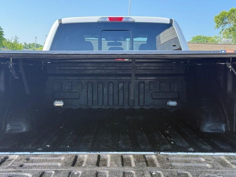 Used 2020 Oxford White Ford XLT image 9