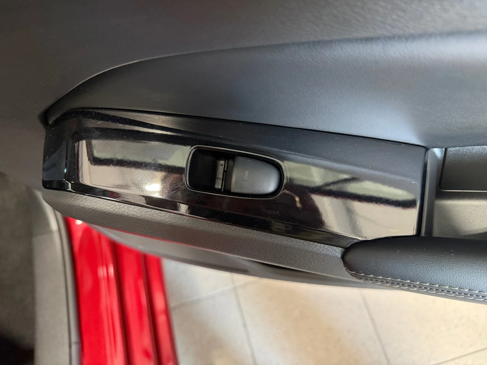 Certified Used 2023 Scarlet Ember Tintcoat Nissan 2.5 SV image 33