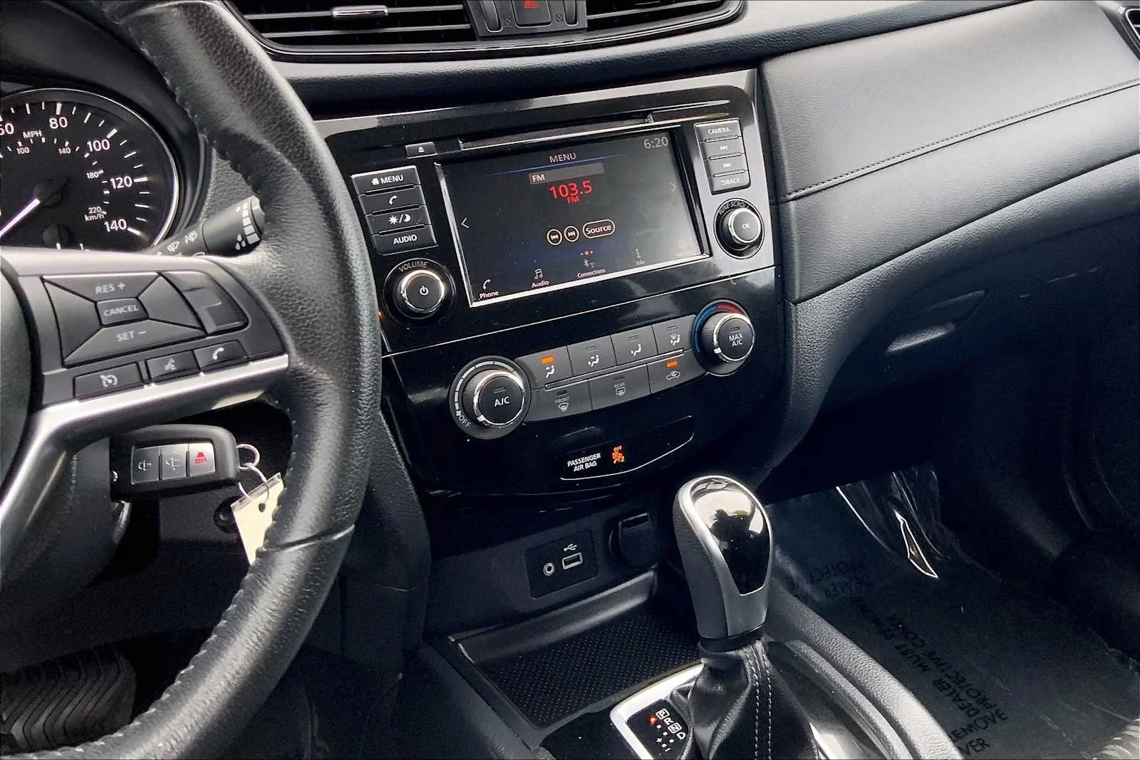 Used 2020 Magnetic Black Pearl Nissan S image 7