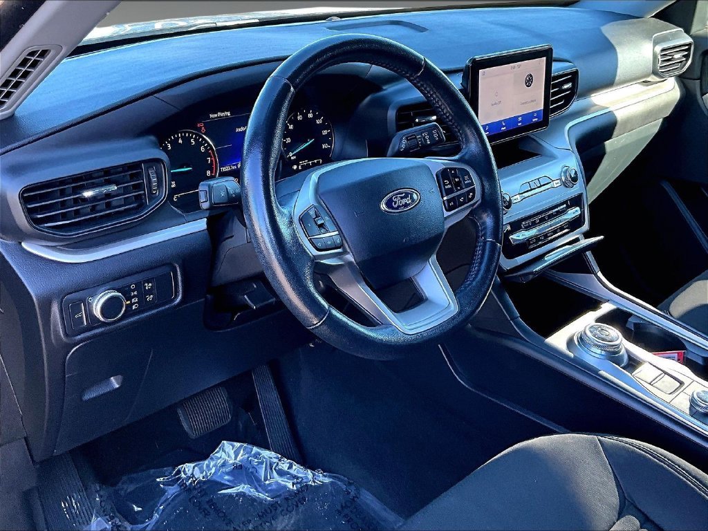 Used 2021 Black Metallic Ford XLT image 8