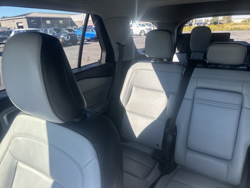 Used 2021 Gray Ford XLT image 12