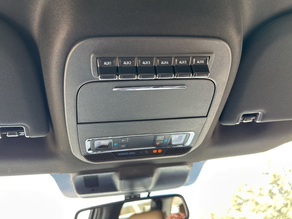 New 2026 Star White Metallic Tri-Coat Ford Lariat image 34