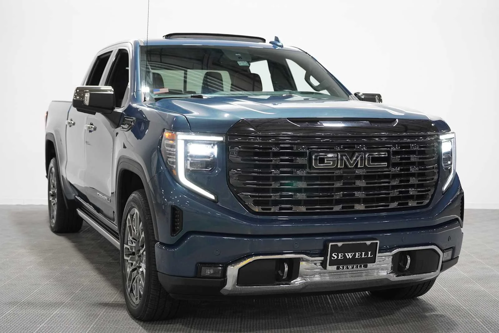 Used 2024 Downpour Metallic GMC Denali Ultimate image 3