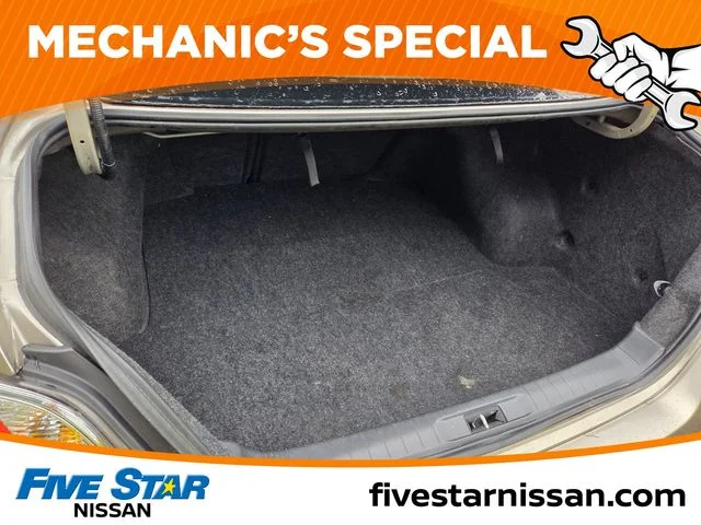 Used 2014 Beige Nissan 2.5 S image 13