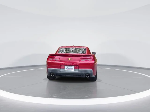 Used 2015 Red Chevrolet SS image 7