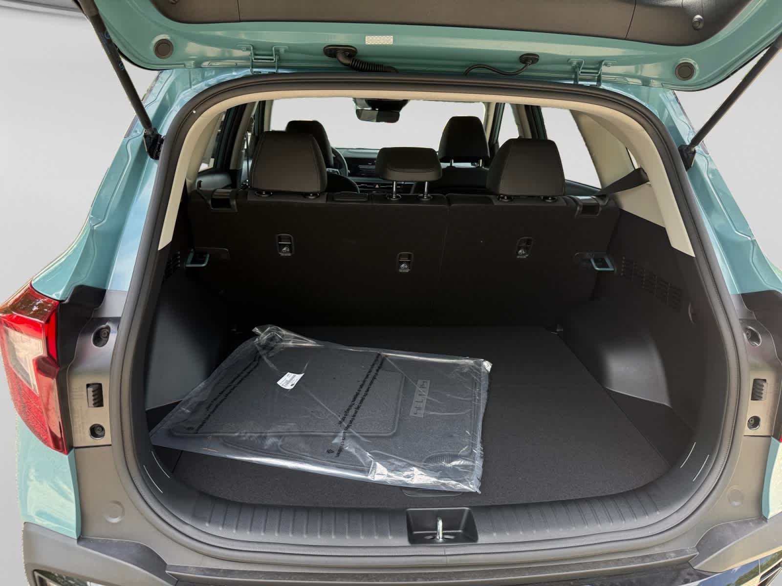 New 2026 Pluton Blue/Black Roof Kia S image 23