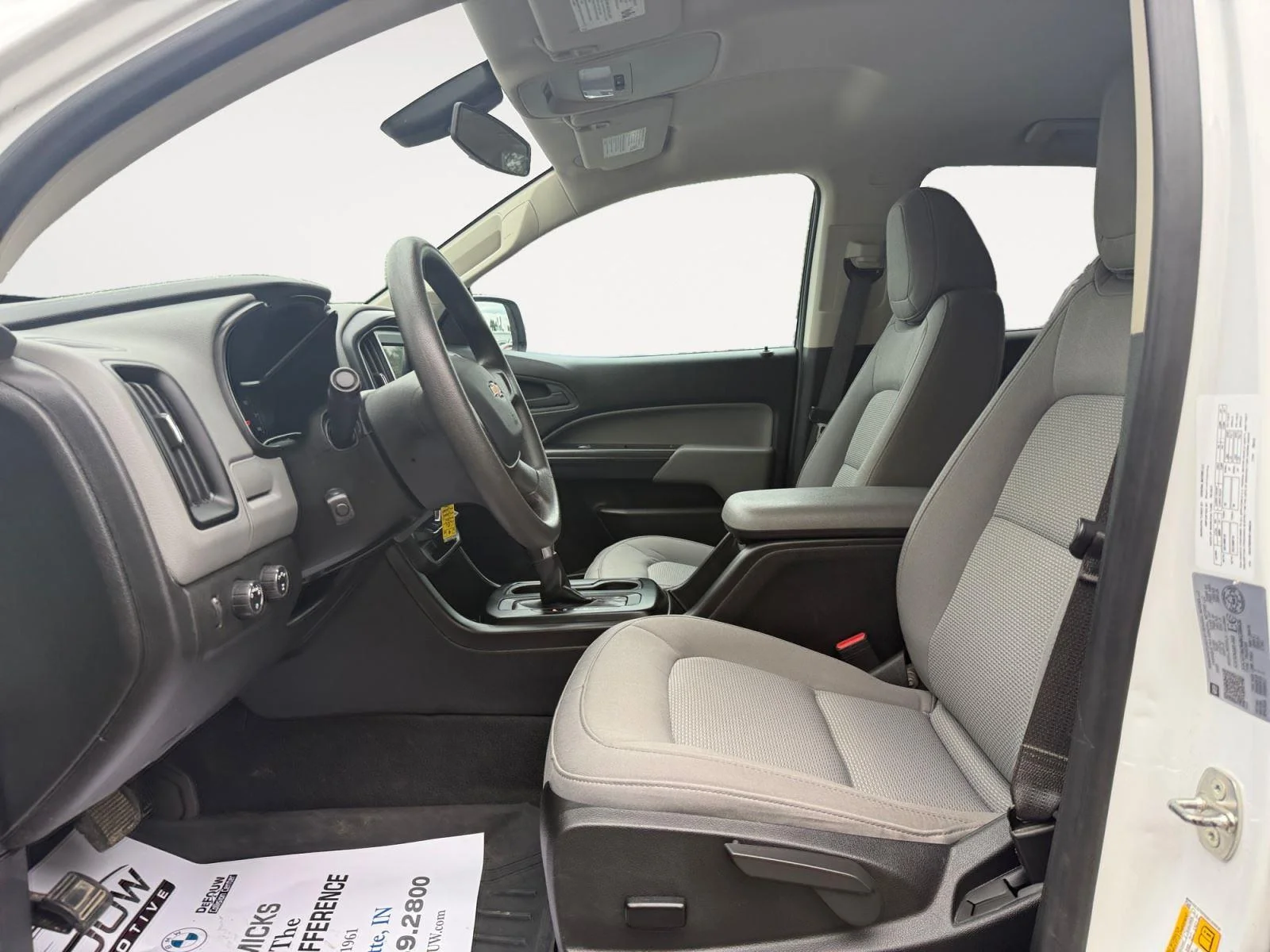 Used 2022 Summit White Chevrolet WT image 10
