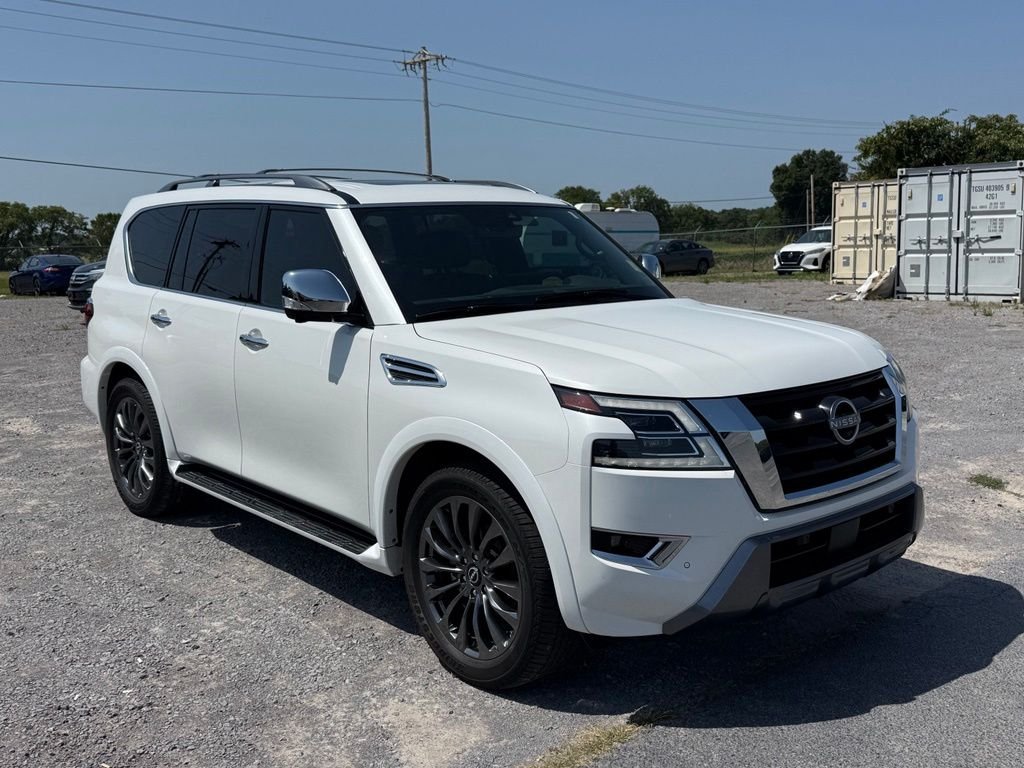 Used 2023 White Nissan Platinum image 26