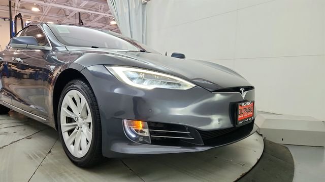 Used 2018 Gray Tesla 75D image 26