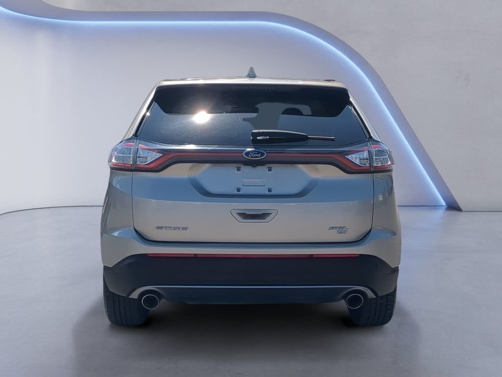 Used 2017 White Gold Metallic Ford SEL image 6