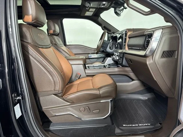 New 2026 Agate Black Metallic Ford F-250® King Ranch® image 4