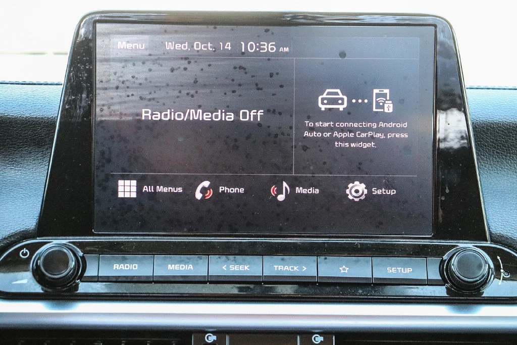 Used 2022 Gray Kia LXS image 18