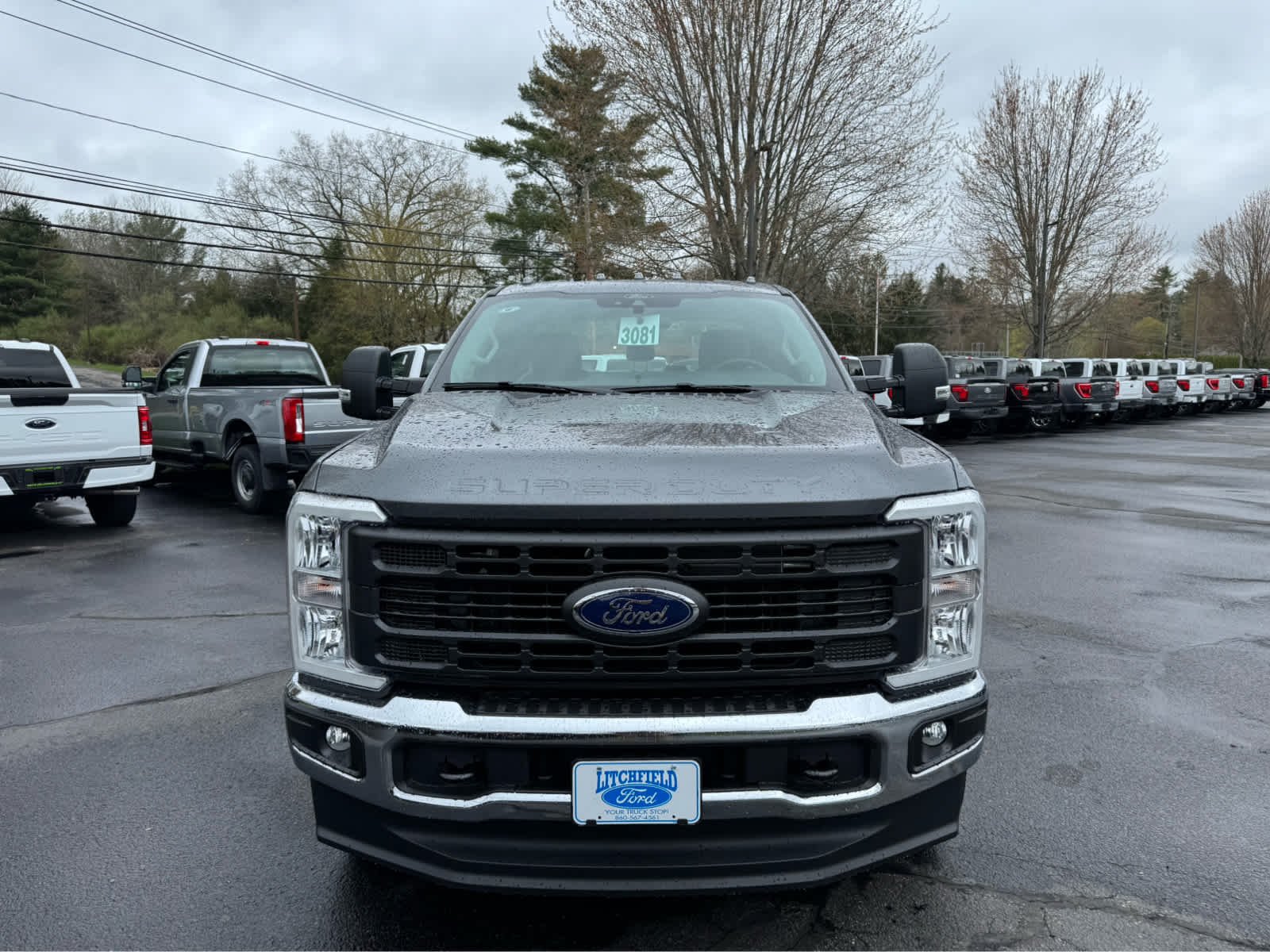 New 2026 Carbonized Gray Metallic Ford XL image 9