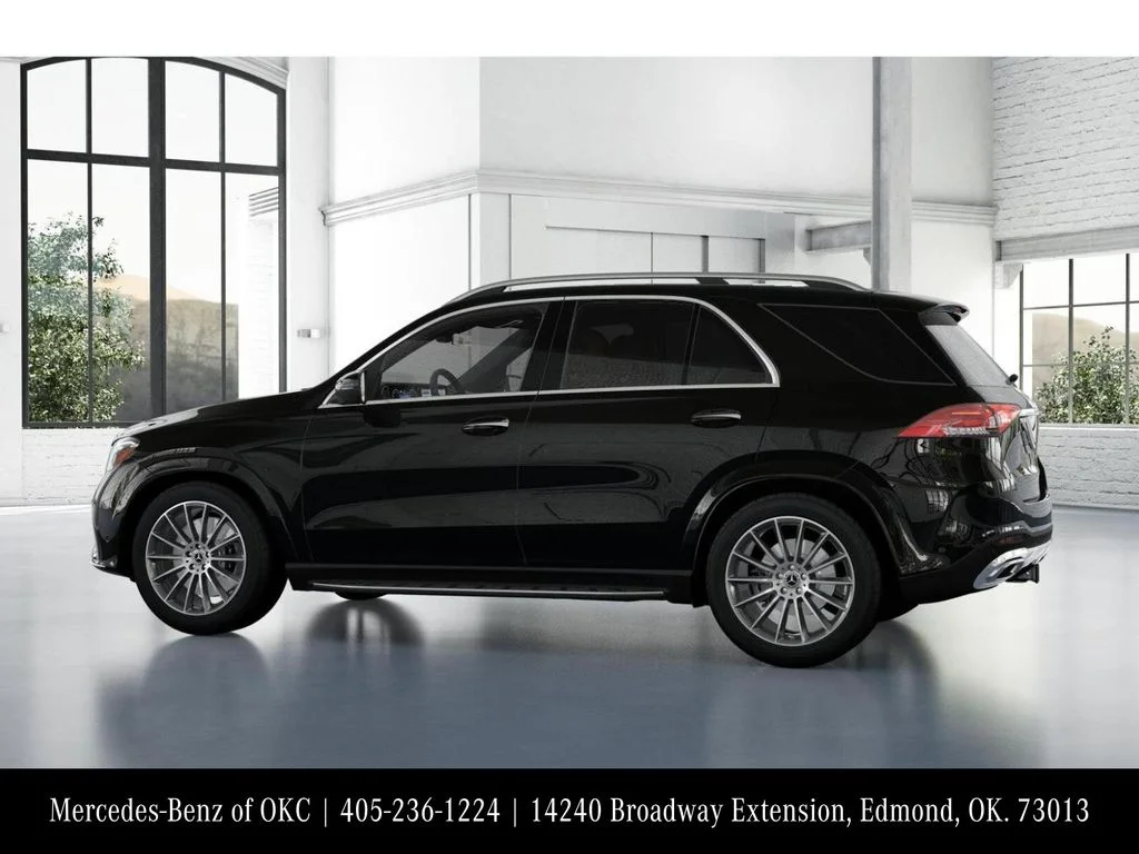 New 2026 Black Mercedes-Benz GLE 580 image 32