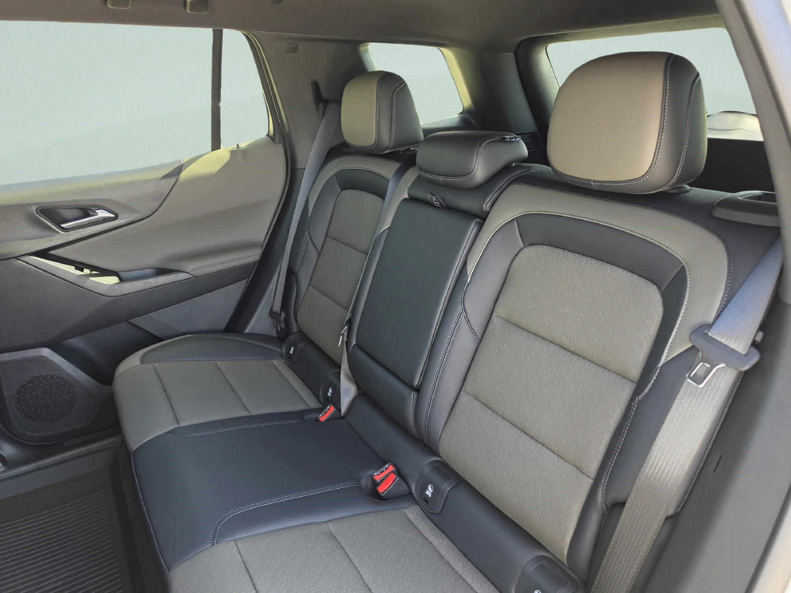 Used 2026 Gray Chevrolet LT image 22