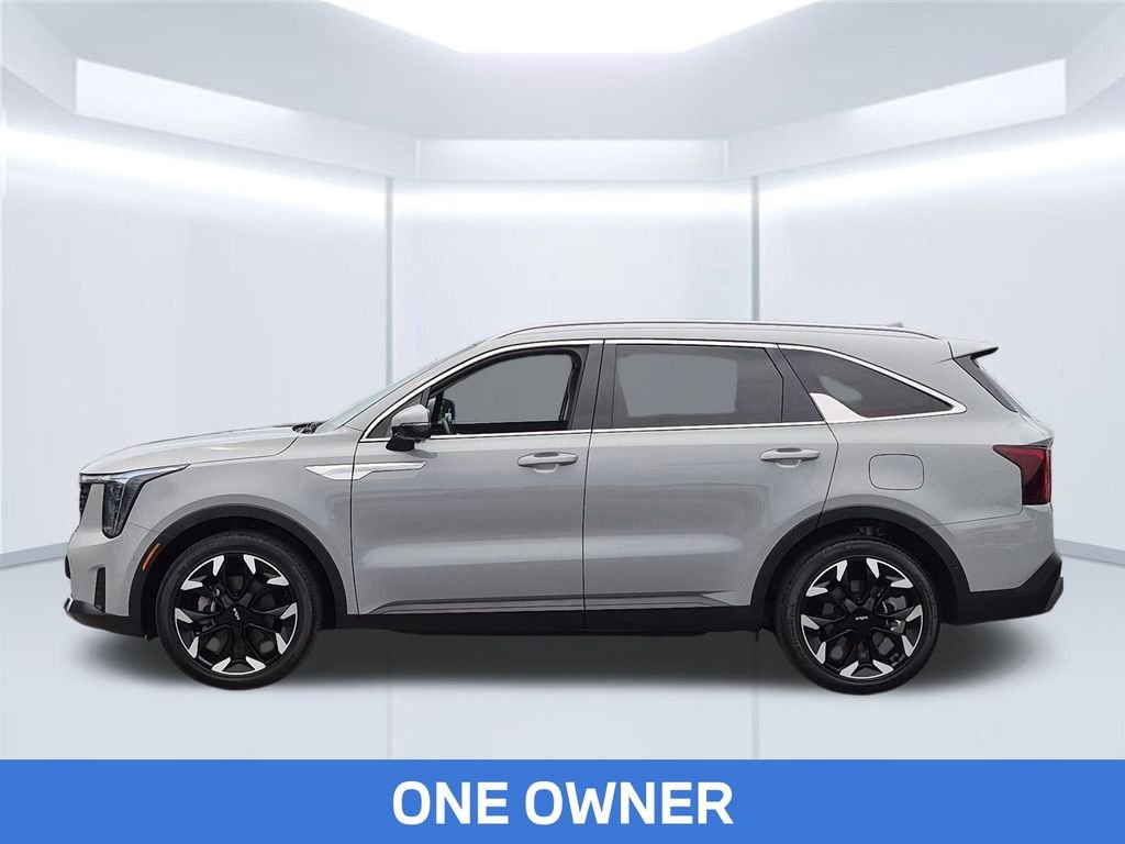 Used 2024 Gray Kia SX image 2