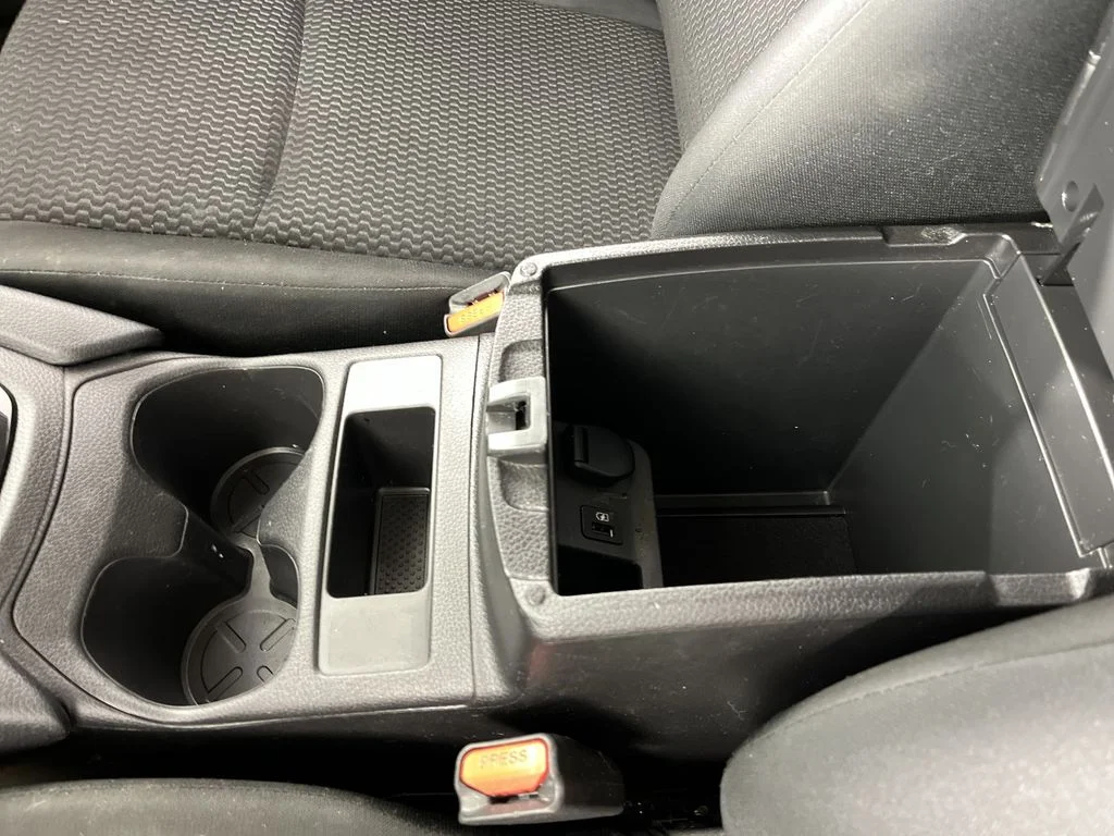 Used 2022 Gray Nissan S image 24