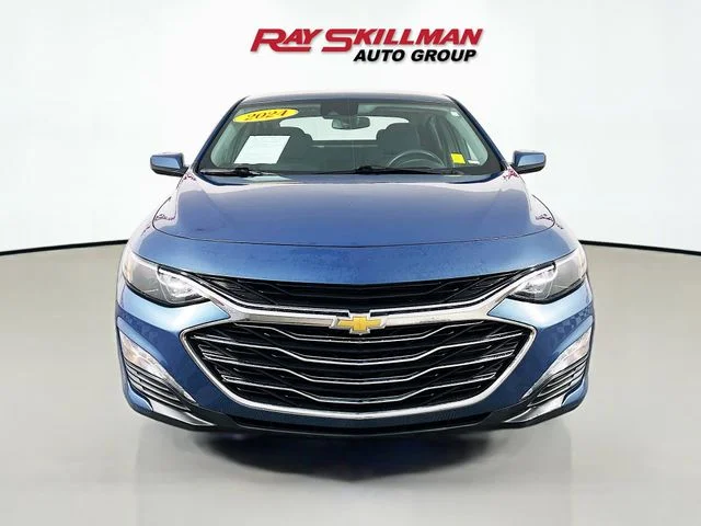 Used 2024 Blue Chevrolet LT image 2