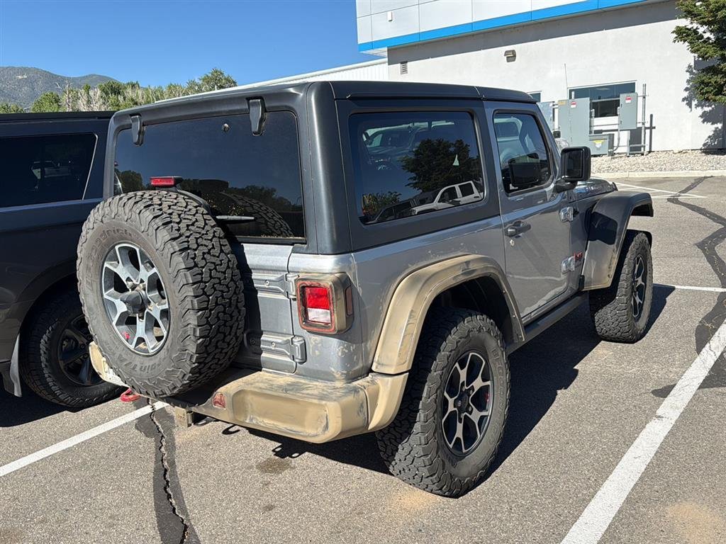 Used 2021 Billet Silver Metallic Clearcoat Jeep Rubicon image 3