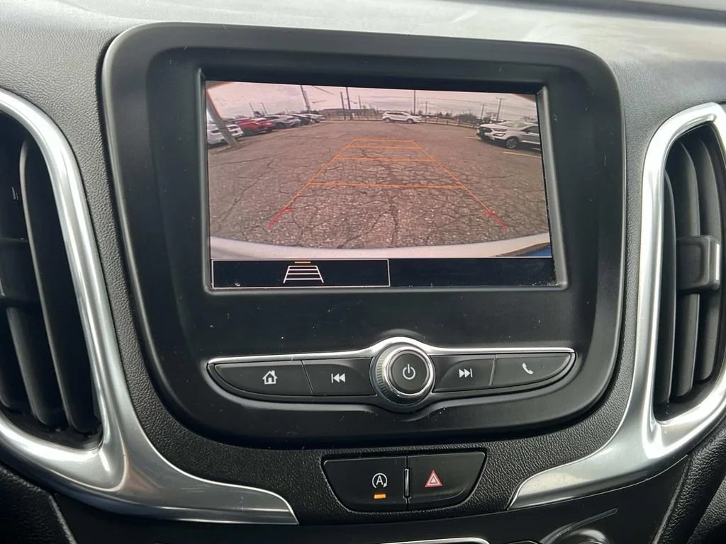 2022 Chevrolet Equinox LT - Photo 18