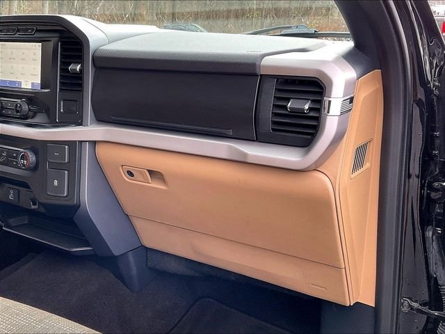 Used 2023 Black Ford XLT image 13